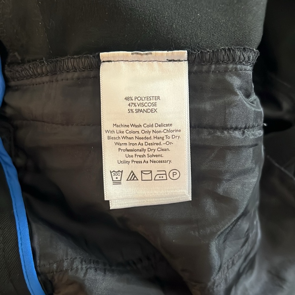 Eddie Bauer Straight leg pants | size 8 - Picture 6 of 6